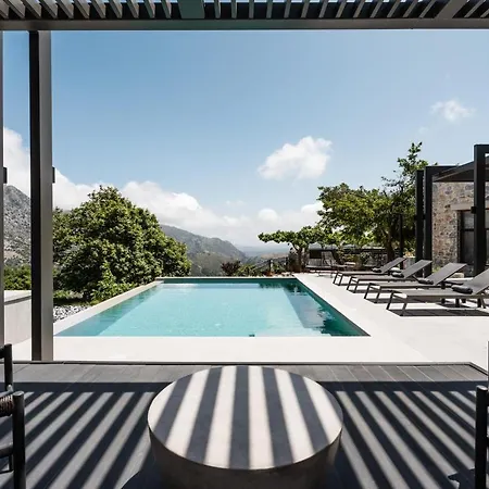 Eumelia Iconic Villa, With Heated Pool & Whirlpool, By Thinkvilla *