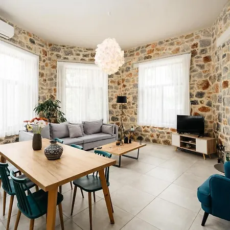 Villa Eumelia Iconic Villa, With Heated Pool & Whirlpool, By Thinkvilla