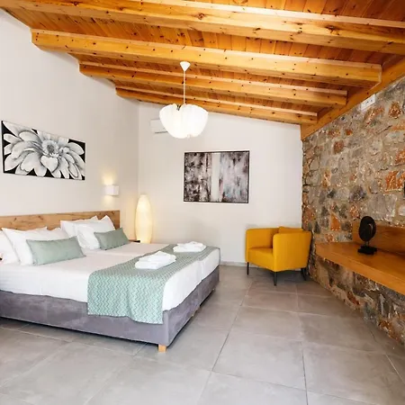 Eumelia Iconic Villa, With Heated Pool & Whirlpool, By Thinkvilla